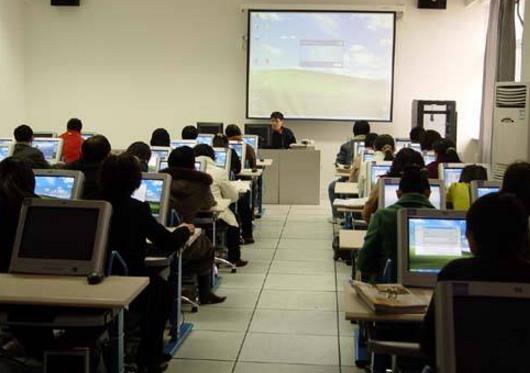 怎樣才能成為優(yōu)秀的安全培訓教師