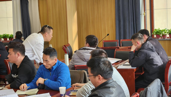 賽為安全高寶良對中澳煤層氣項目現(xiàn)場管理人員進行安全領(lǐng)導(dǎo)力培訓(xùn)