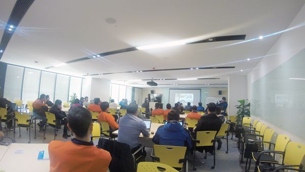 賽為安全為吉利汽車提供防御性駕駛培訓(xùn)服務(wù)