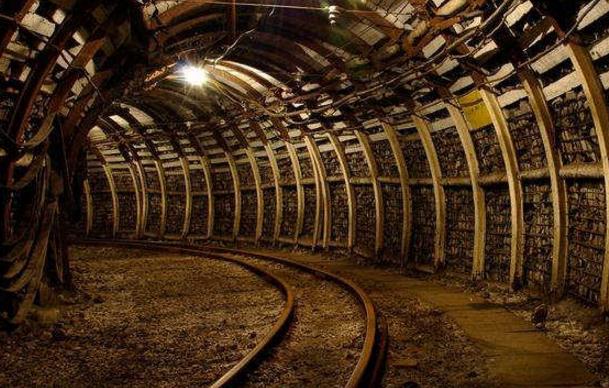 露天煤礦安全管理的探討 露天煤礦安全管理的探討