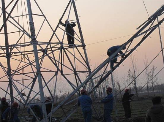 電力工程施工機械和設(shè)備的安全管理 電力工程施工機械和設(shè)備的安全管理