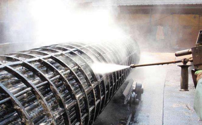 重視油罐清洗工作的安全管理 重視油罐清洗工作的安全管理