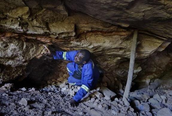 淺析影響礦井通風(fēng)安全的因素 淺析影響礦井通風(fēng)安全的因素