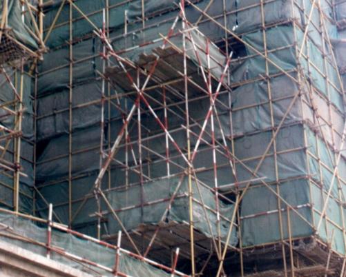 建筑企業(yè)的重大危險(xiǎn)源辨識與預(yù)防淺述 建筑企業(yè)的重大危險(xiǎn)源辨識與預(yù)防淺述