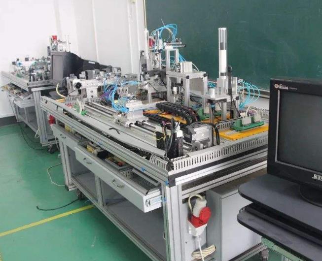 從三點(diǎn)介紹企業(yè)電氣自動化的安全技術(shù)與安全管理